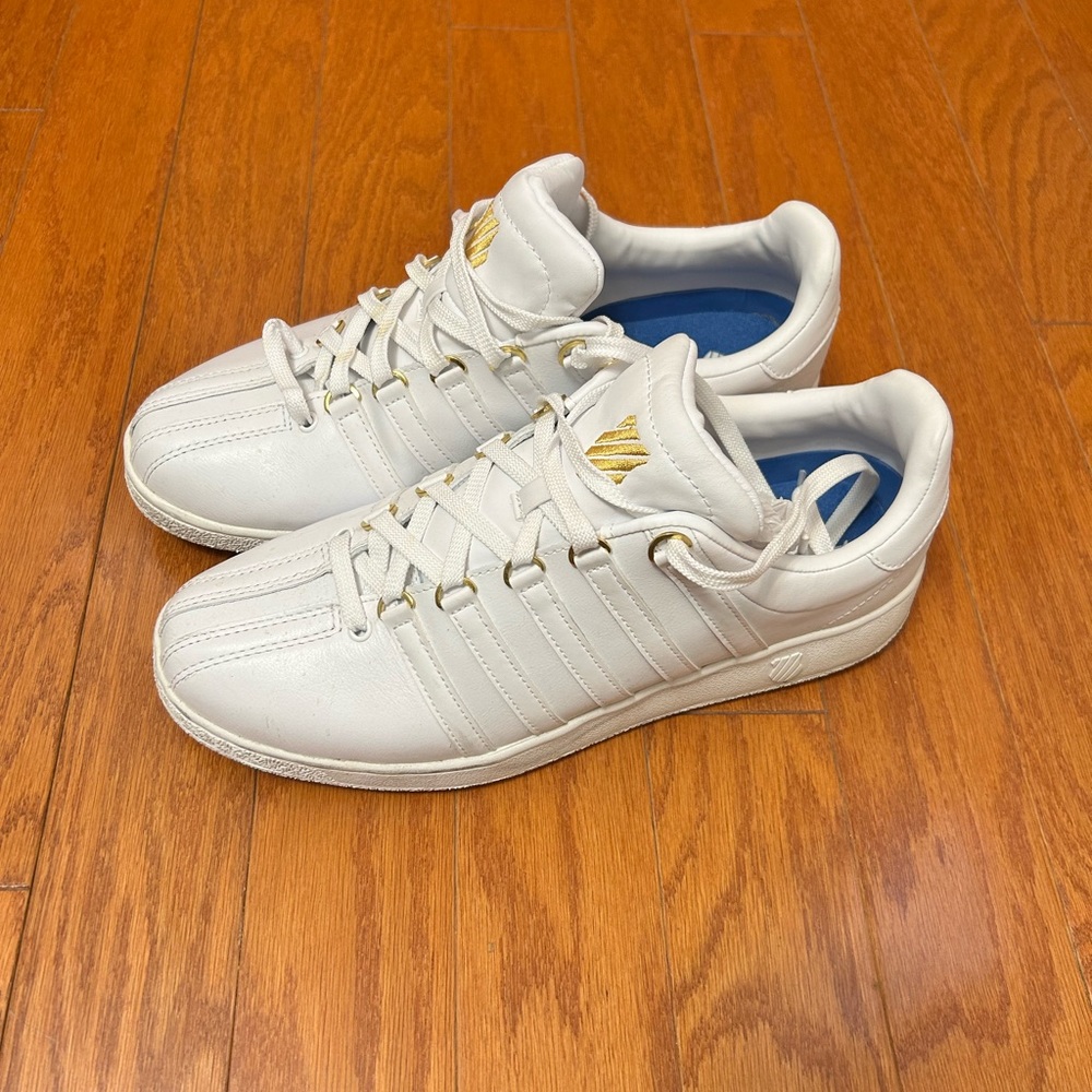K-Swiss sneakers